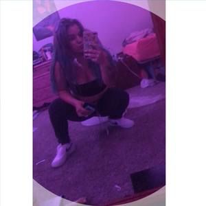 Meet your Posher, Hayley